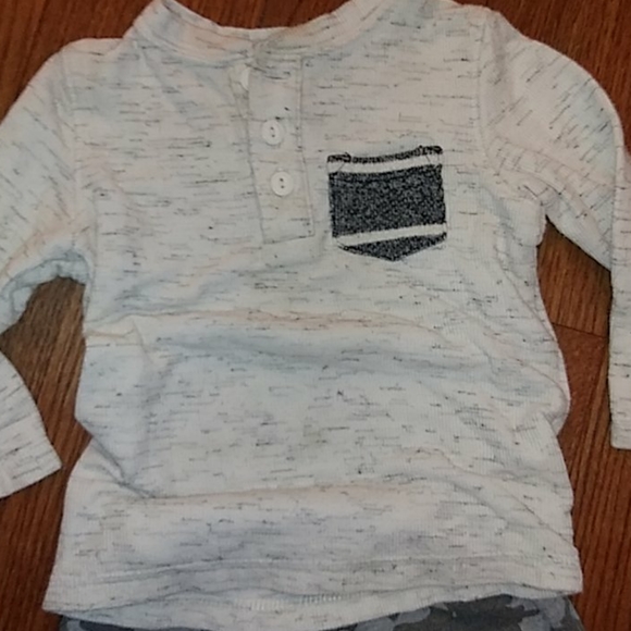 Comfy Cat & Jack Sweats Set w/ Camouflage pants! - Picture 2 of 6